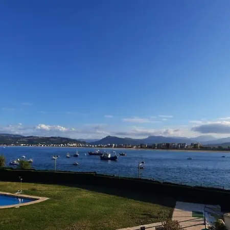 Residencial Vistamar 公寓